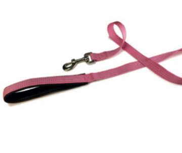 Immagine di SALDI GUINZAGLIO FETTUCCIA IN NYLON ROSA 1,5 x 120 CM CANI MEDIO PICCOLI MANIGLIA IMBOTTITA