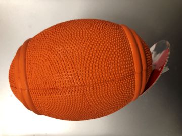 Immagine di PALLA RUGBY OVALE GIOCO GOMMA DURISSIMA PER CANI CMN